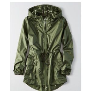 AEO PACKABLE RAIN JACKET
